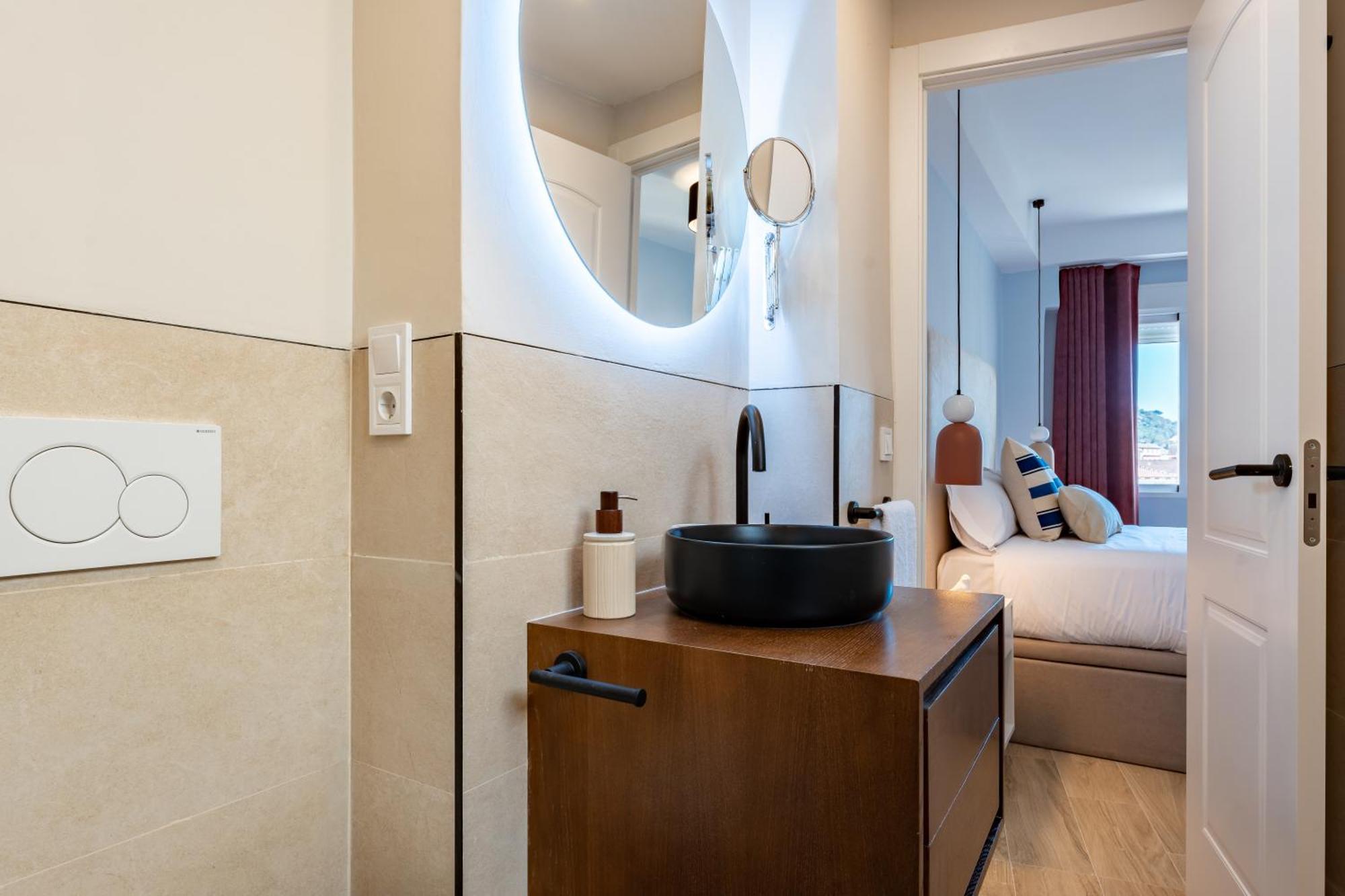 Bazan City Center Apartment Málaga Buitenkant foto